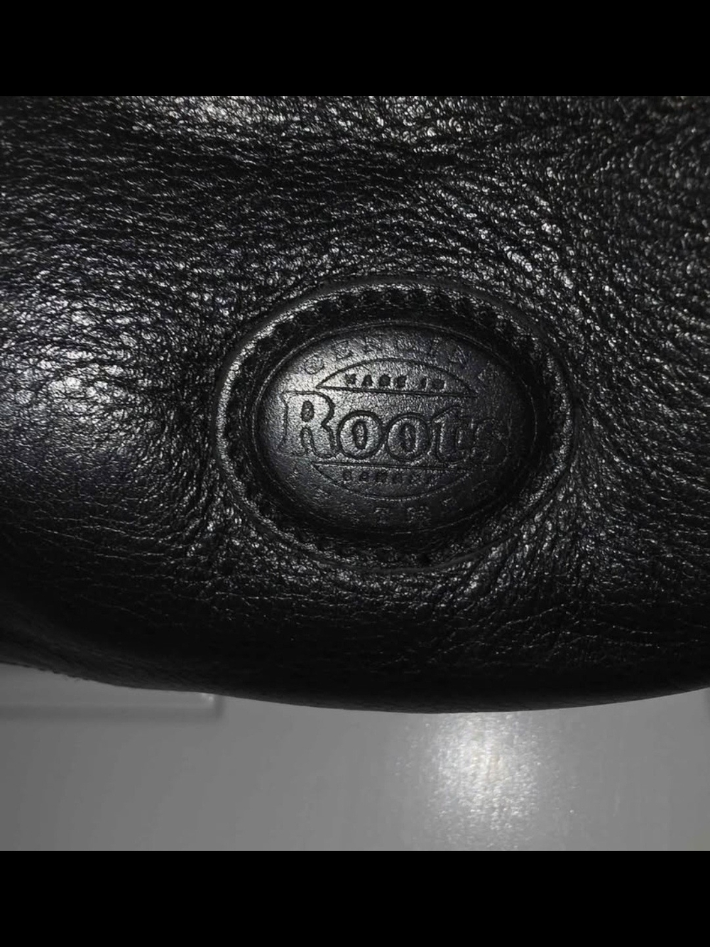 Roots Black Leather Handbag with Gold Logo Plaque - Picture 10 of 10
